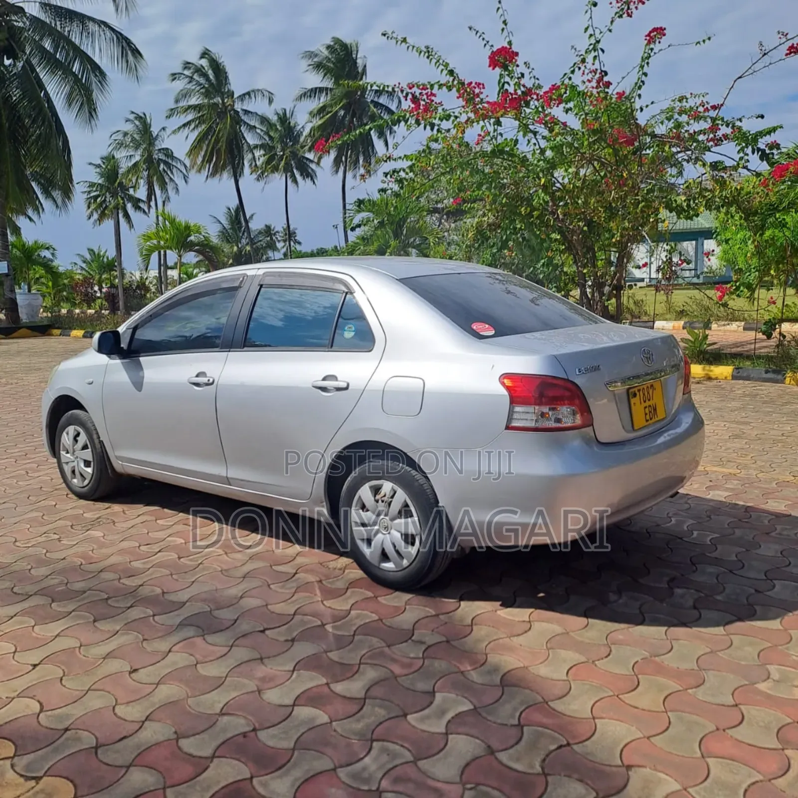Toyota Belta 2007 Silver