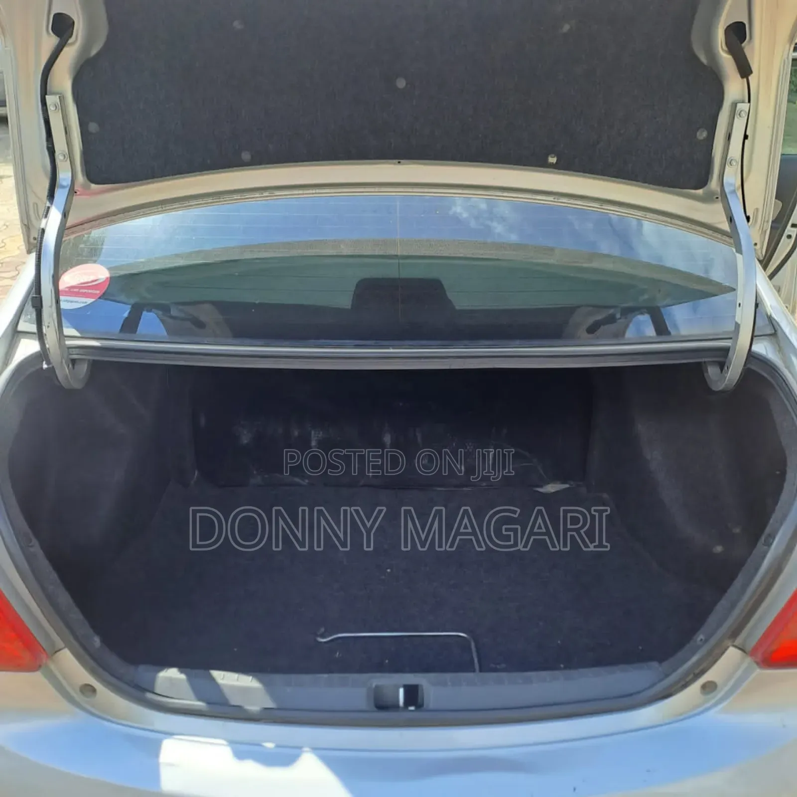 Toyota Belta 2007 Silver