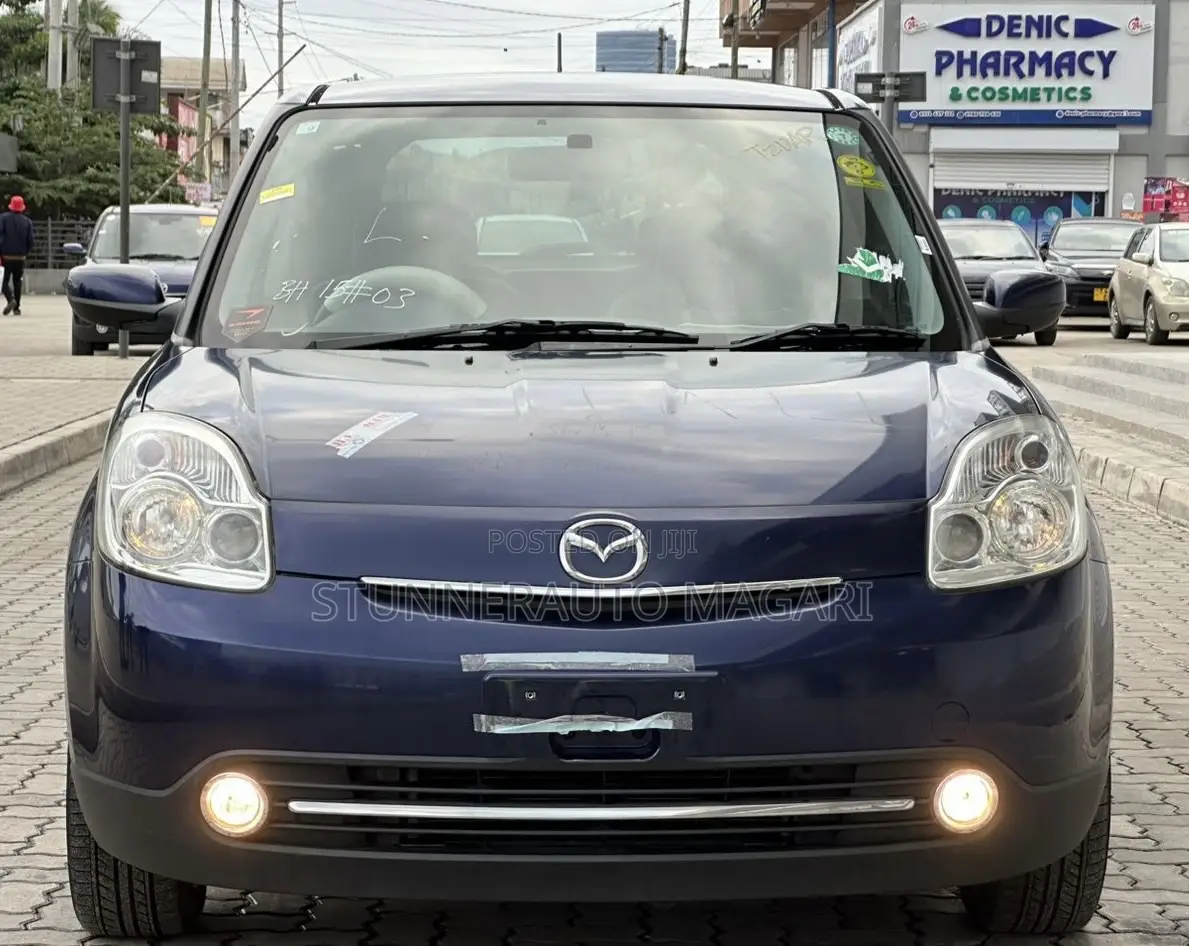 Mazda Verisa 2008 Blue