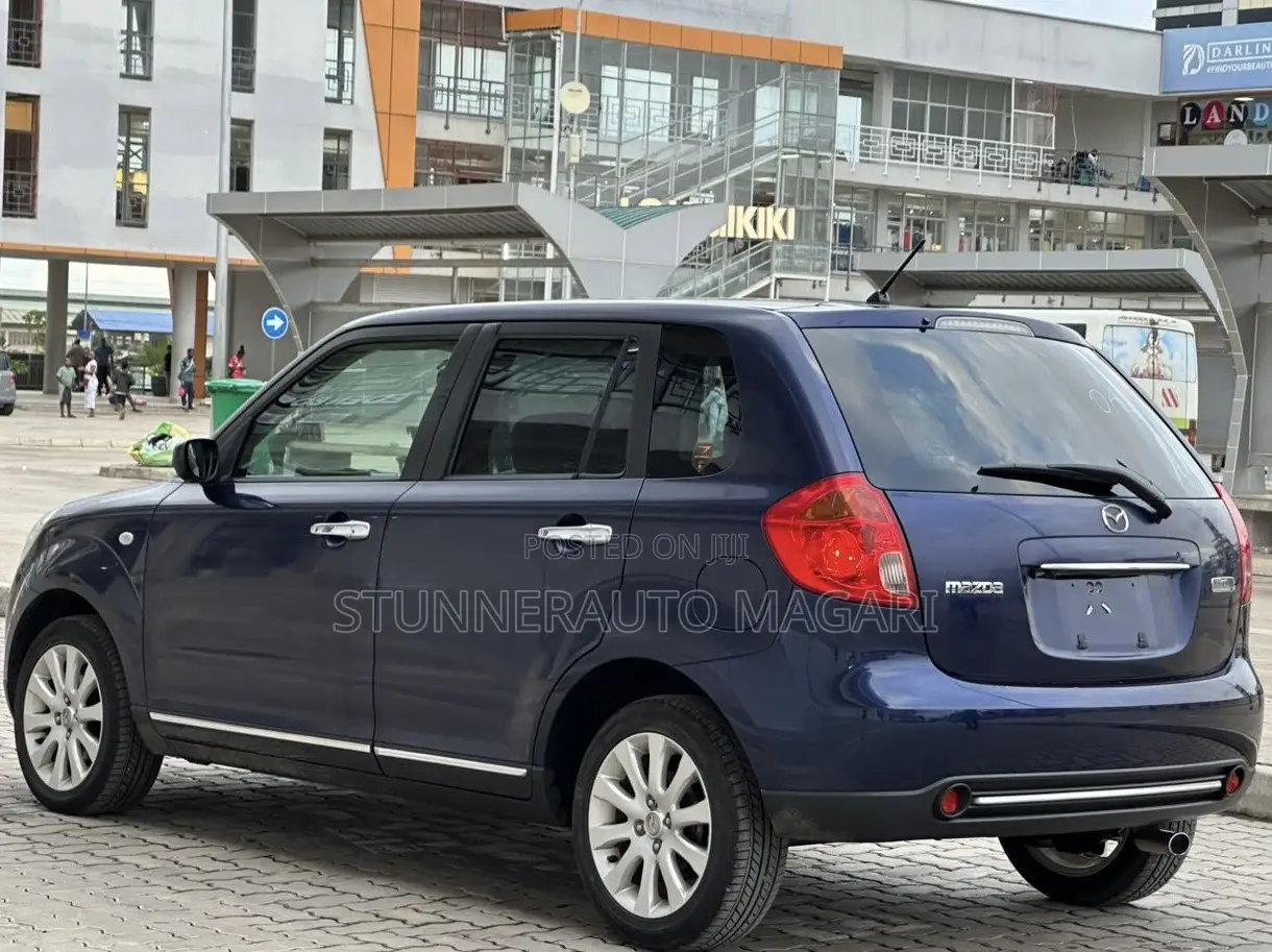 Mazda Verisa 2008 Blue