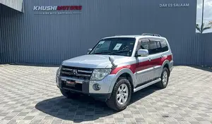 Mitsubishi Pajero 2006 Silver