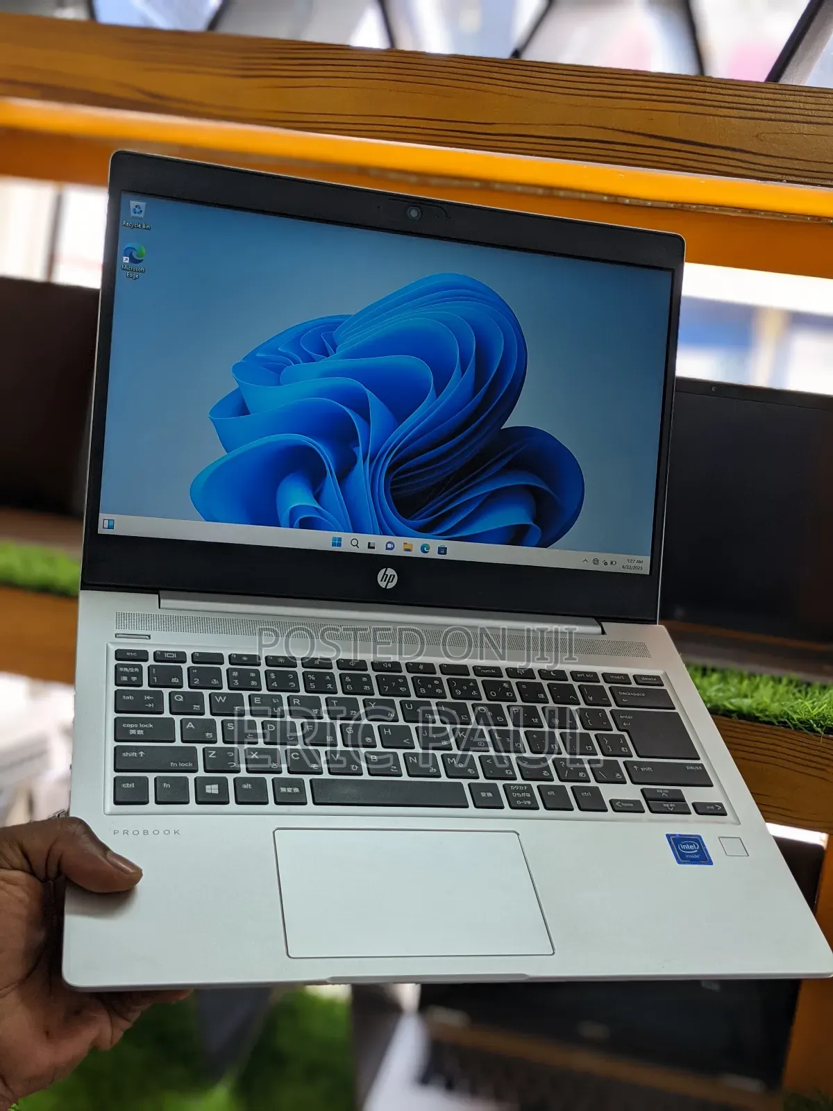 New Laptop HP ProBook MT31 8GB Intel Xeon HDD+SSD 500GB