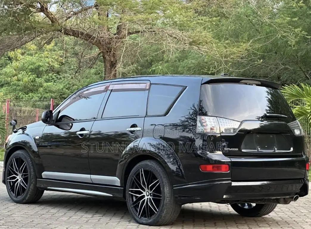 Mitsubishi Outlander 2007 Black