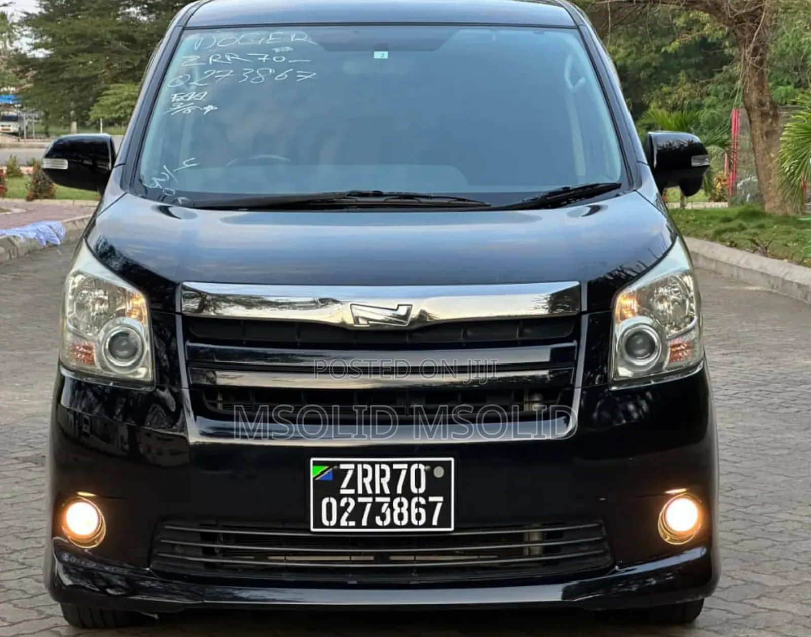 Toyota Noah 2009 Black