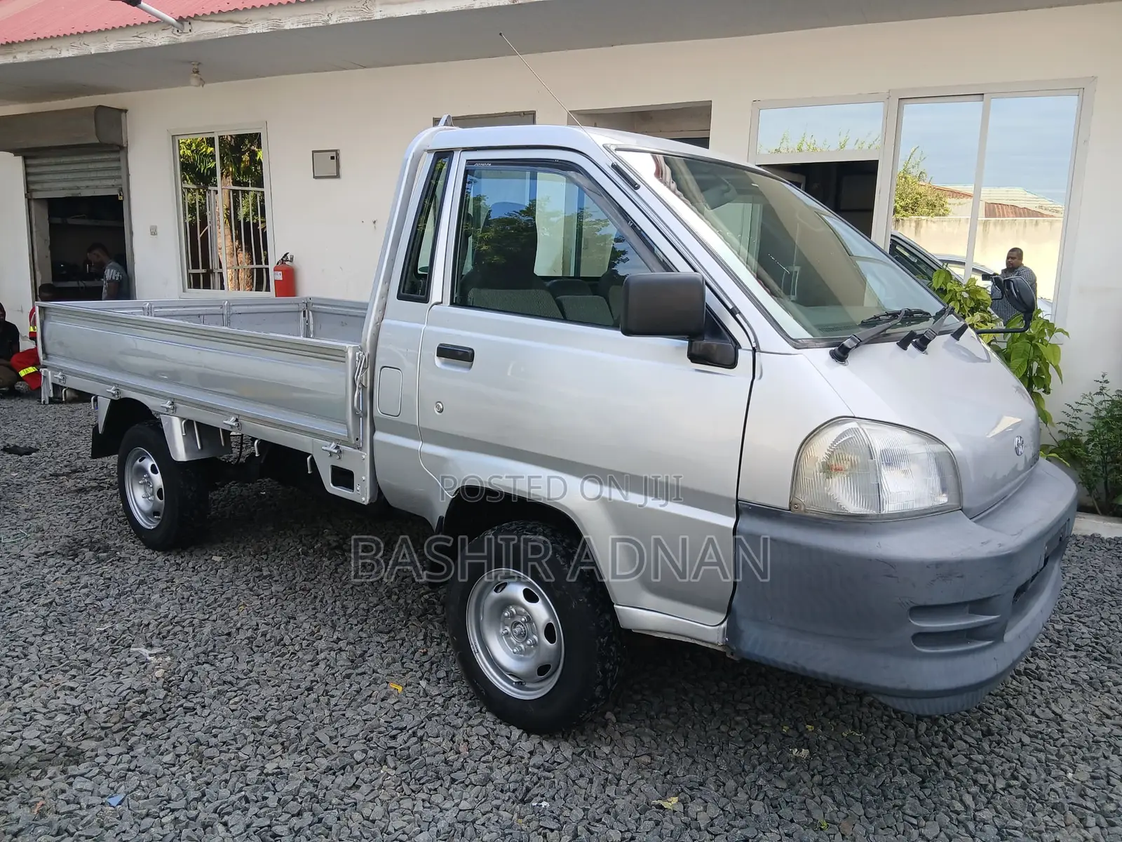 Toyota Liteace(Townace) 4 Wheel Injection Tani 1(Tonne).