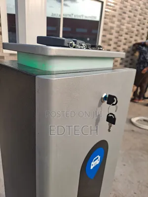 Boombarier Gate Installation