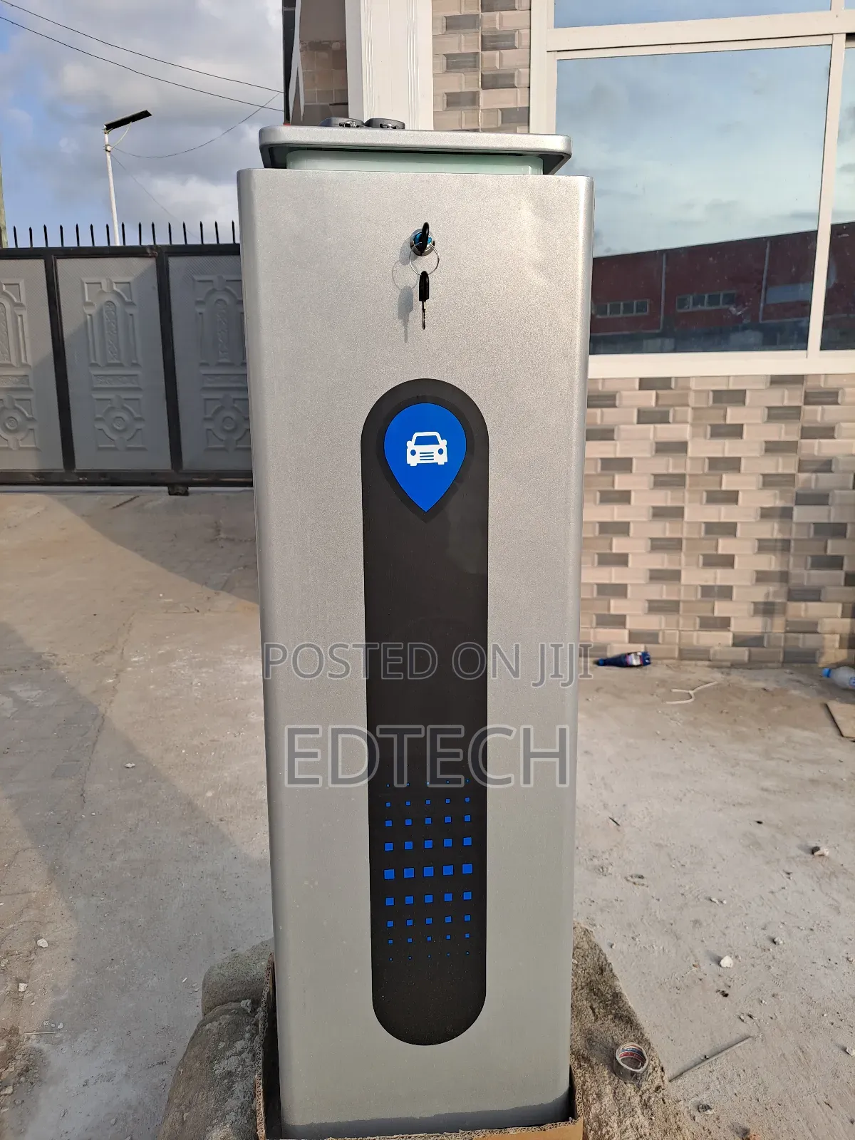 Boombarier Gate Installation