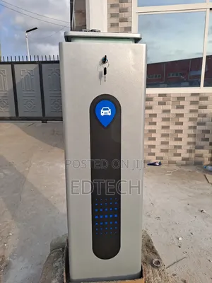 Boombarier Gate Installation