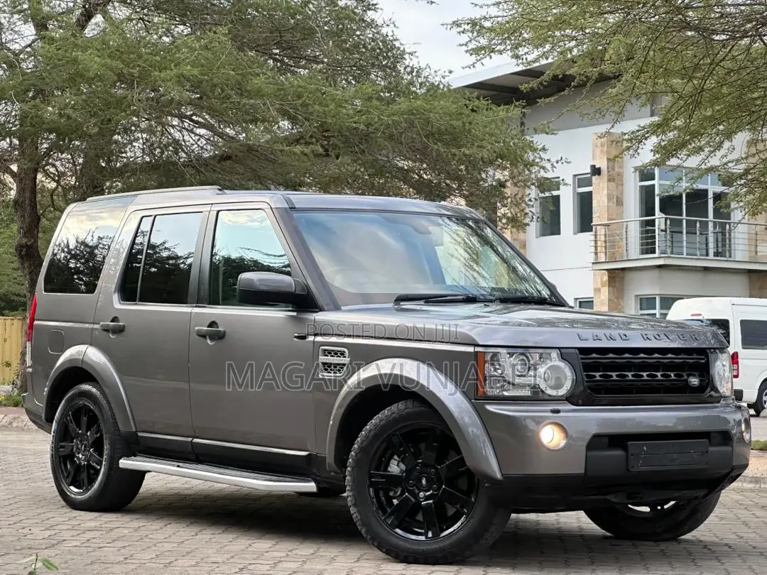 Land Rover Discovery 2010 Beige