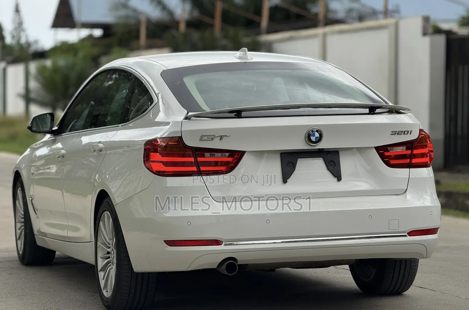 BMW 3 Series 2015 White