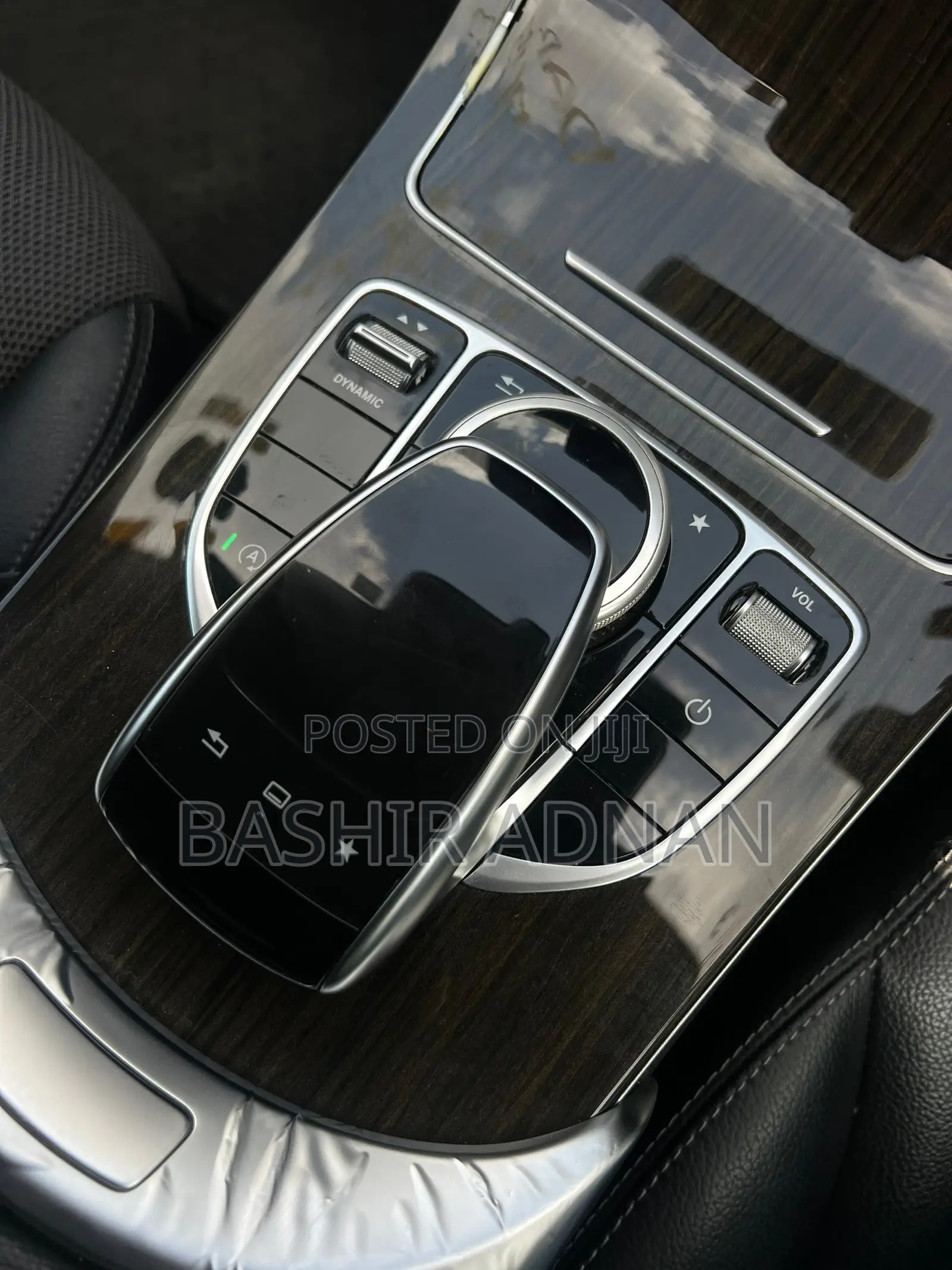 Mercedes-Benz C220 Classic 2015 Black