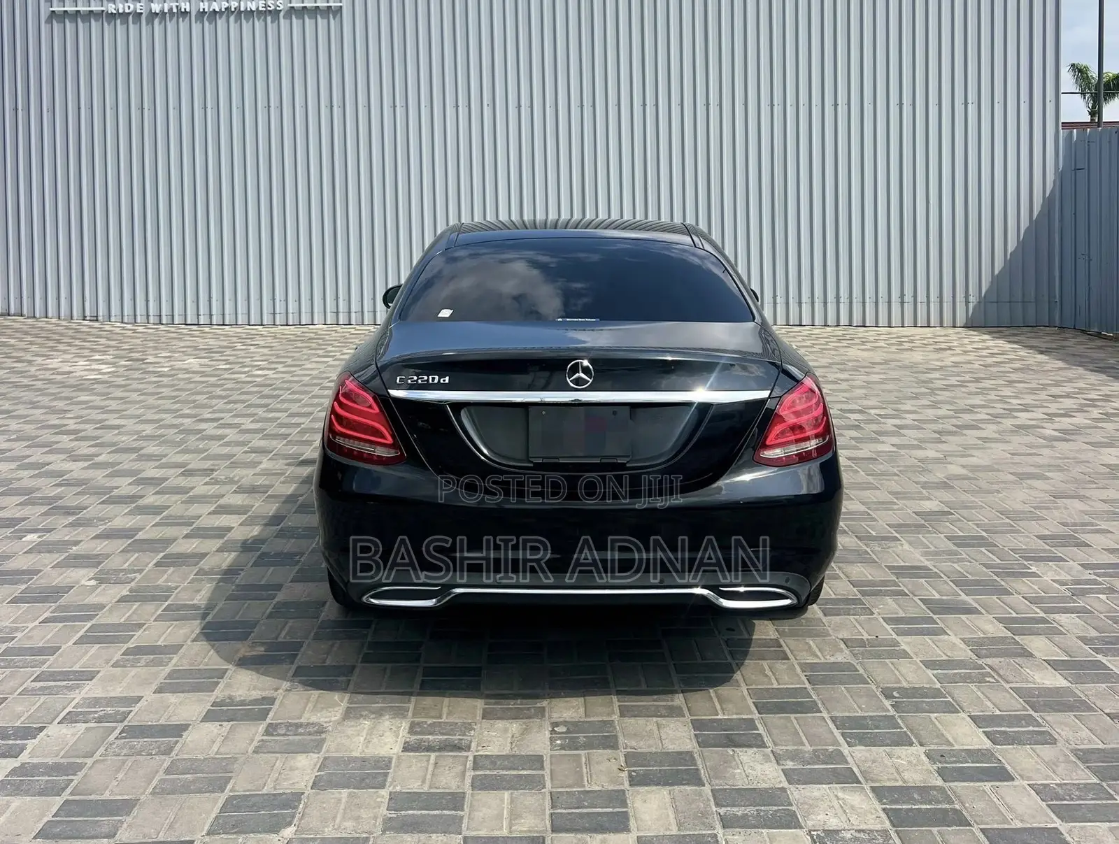 Mercedes-Benz C220 Classic 2015 Black