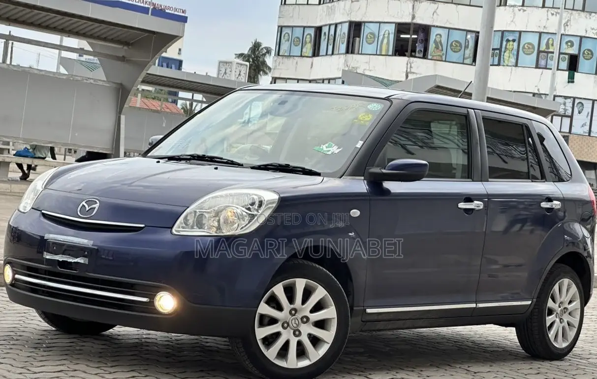Mazda Verisa 2008 Blue