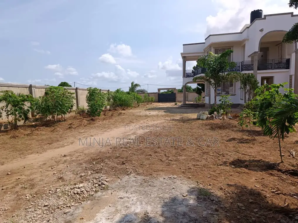 3bdrm House in Kibada for sale