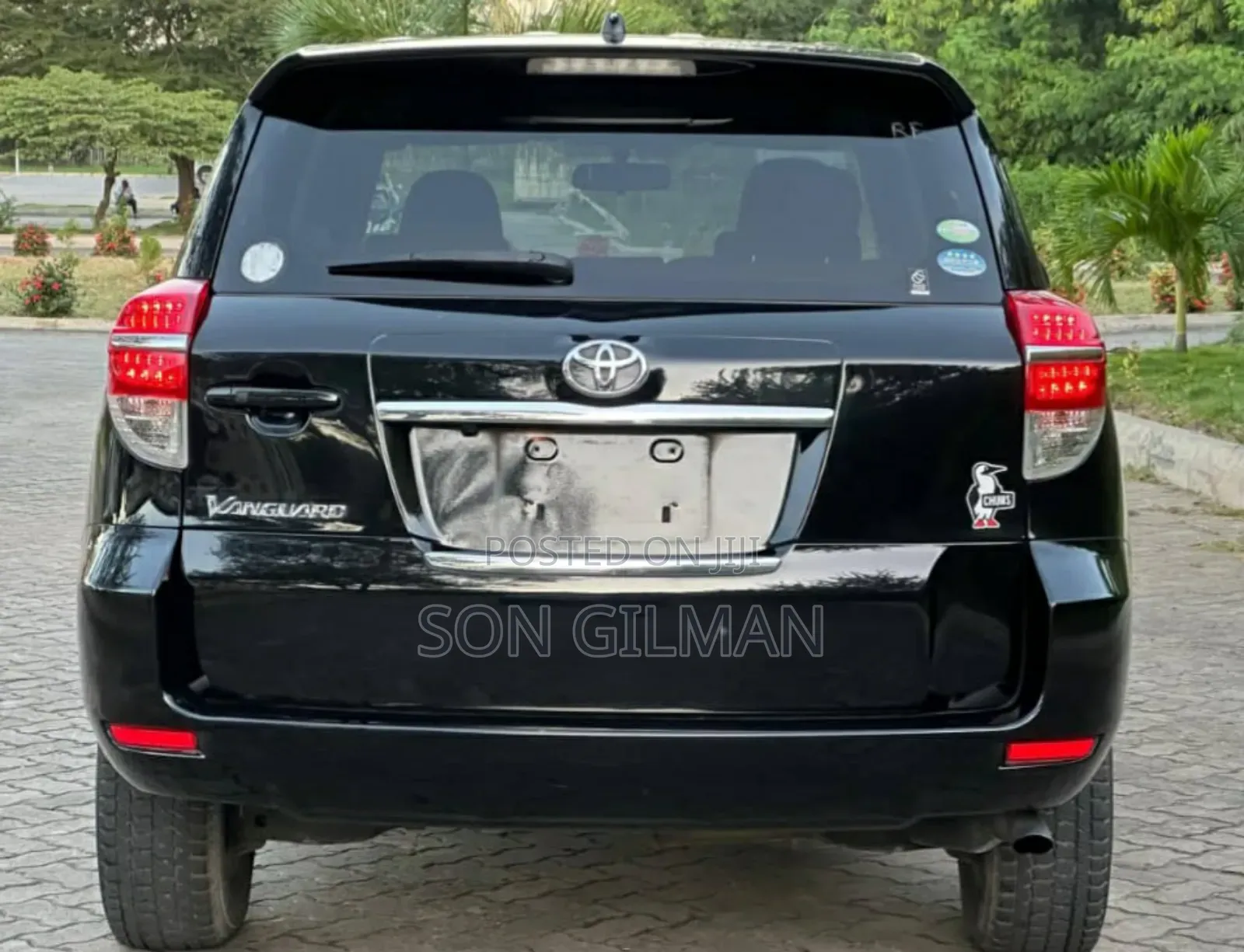 Toyota Vanguard 2010 Black