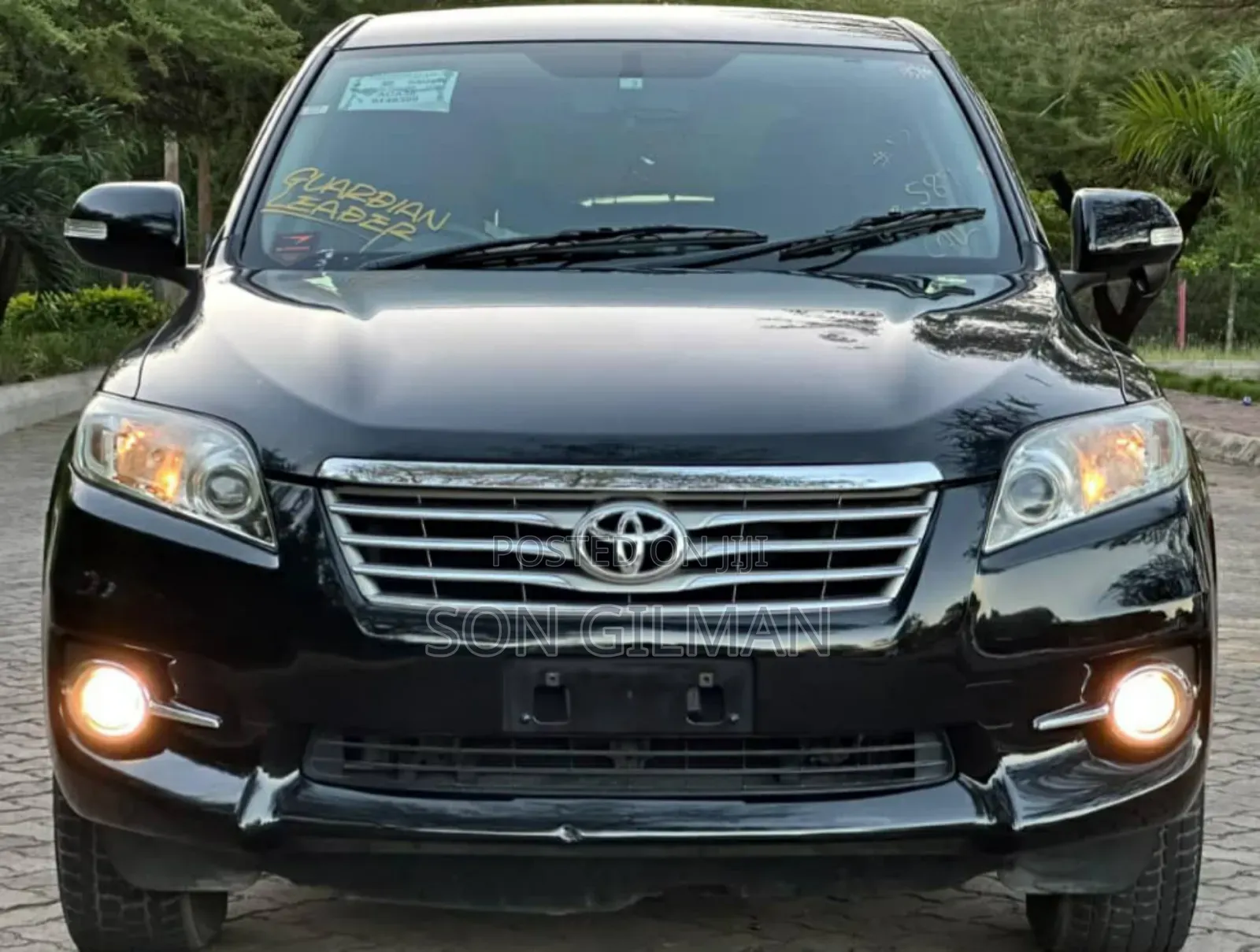 Toyota Vanguard 2010 Black
