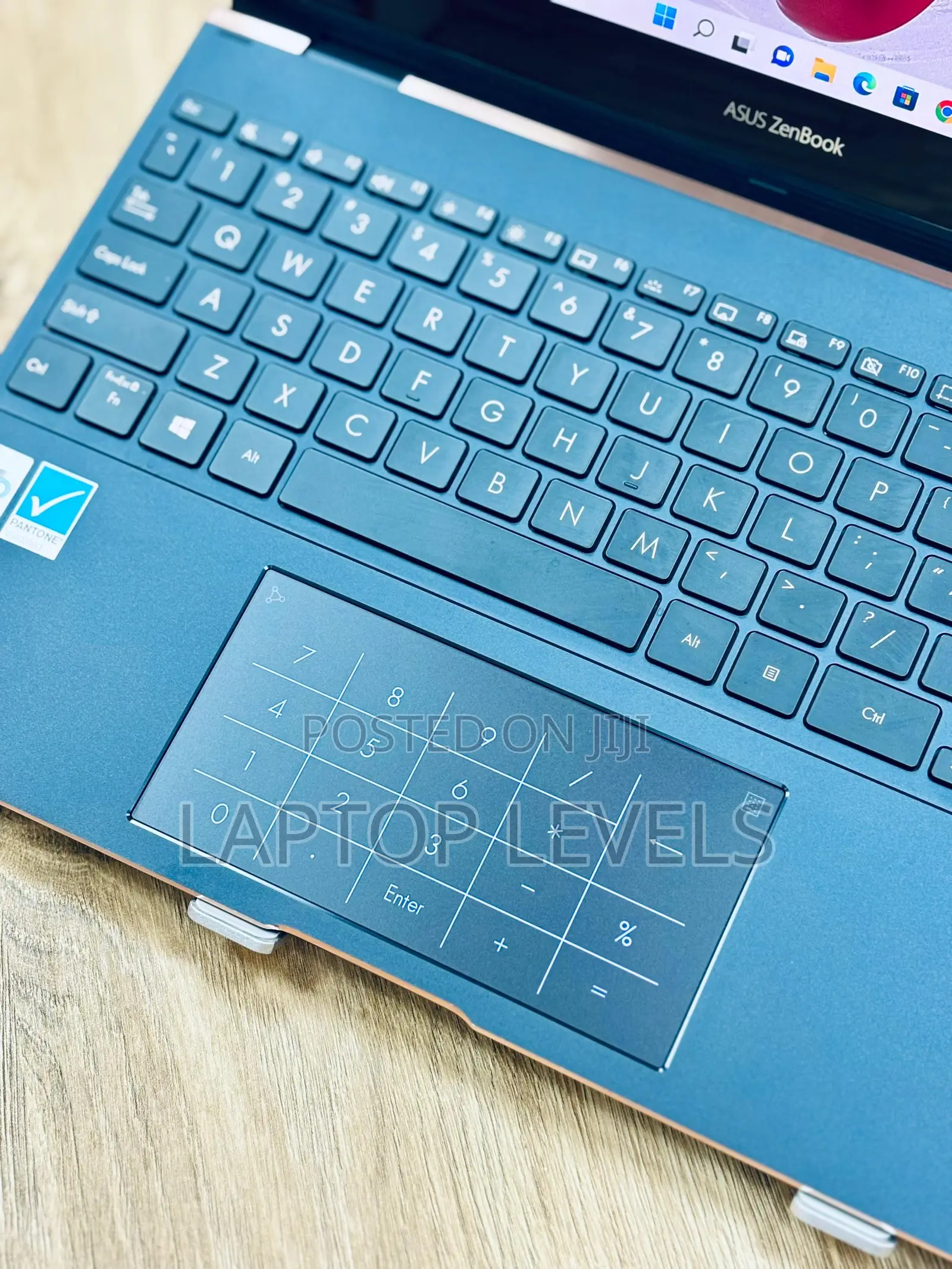 Laptop Asus Zenbook 14 UX434 16GB Intel Core I7 SSD 1T