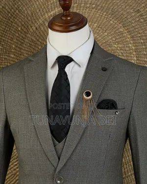 Suti Nzuri Za Kiumeee / Quality Material Suit