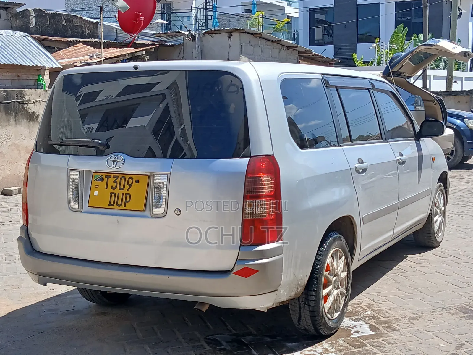 Toyota Succeed 2008 Silver