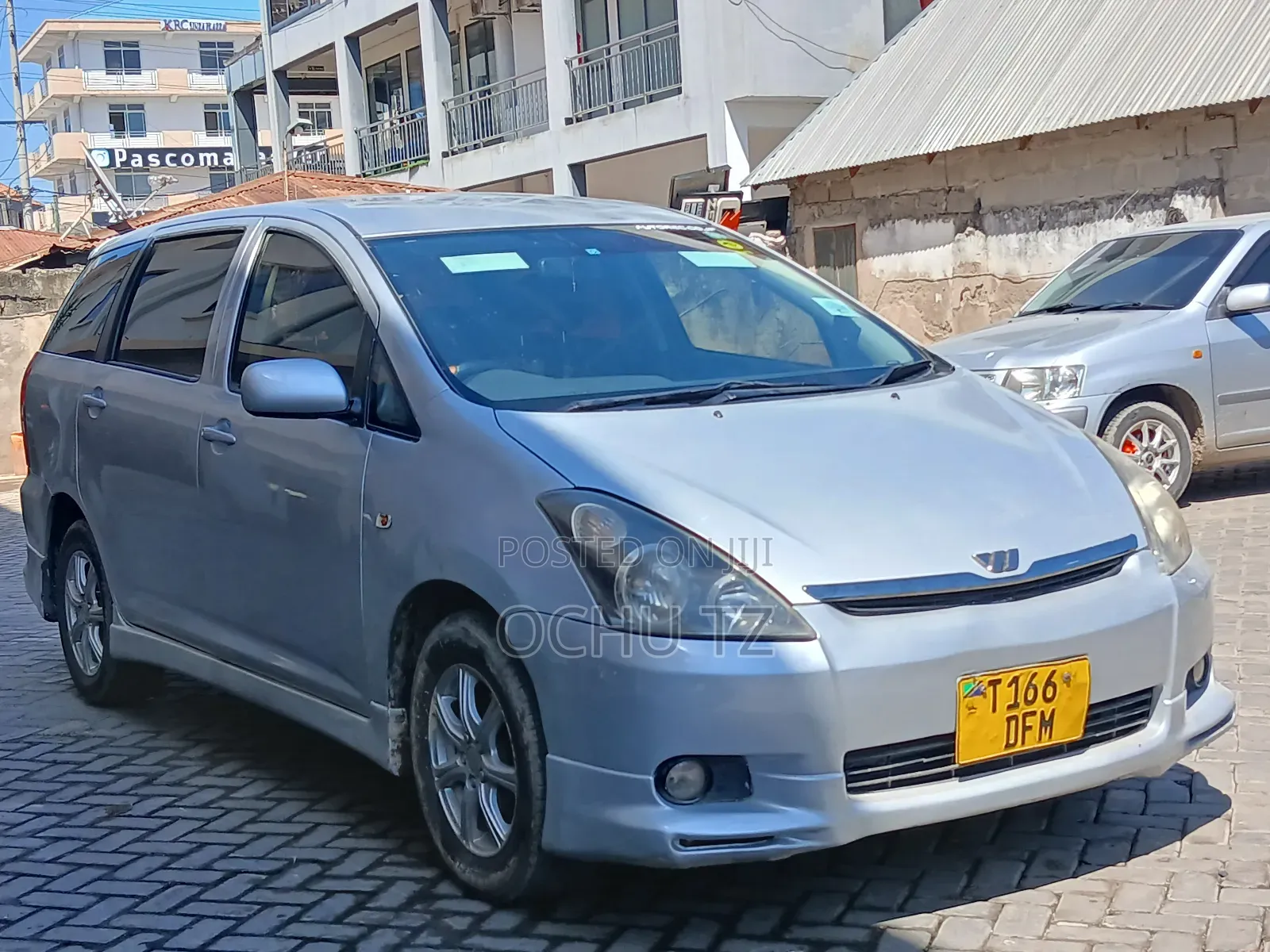 Toyota Wish 2005 Silver