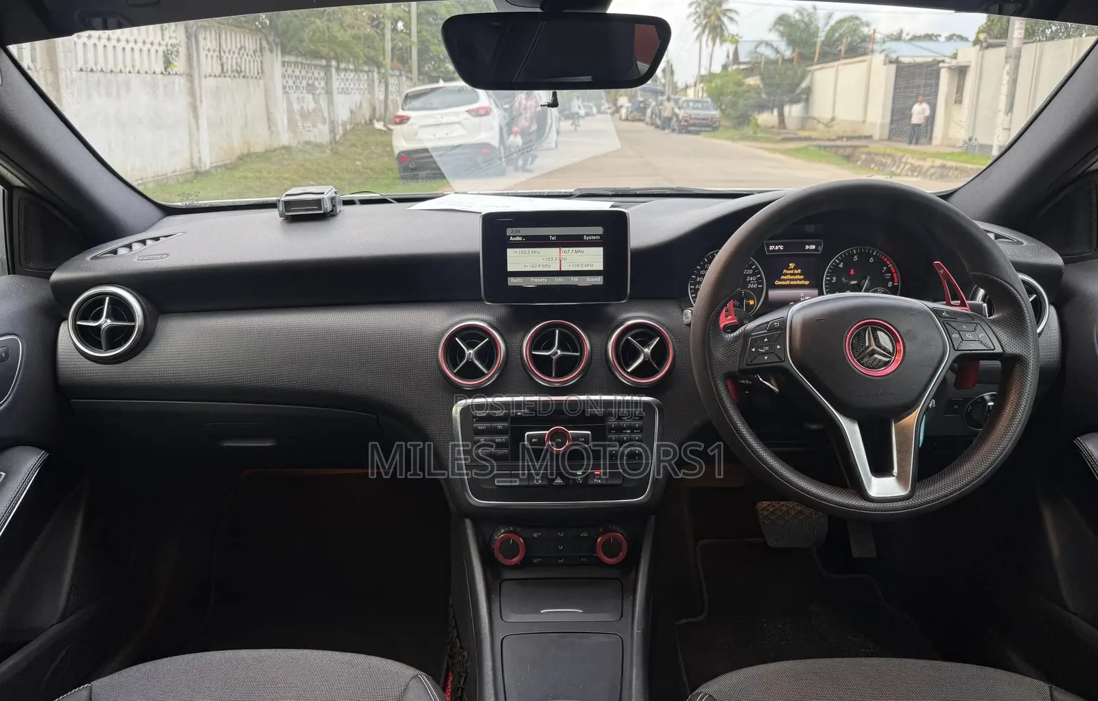 Mercedes-Benz A-Class 2014 White