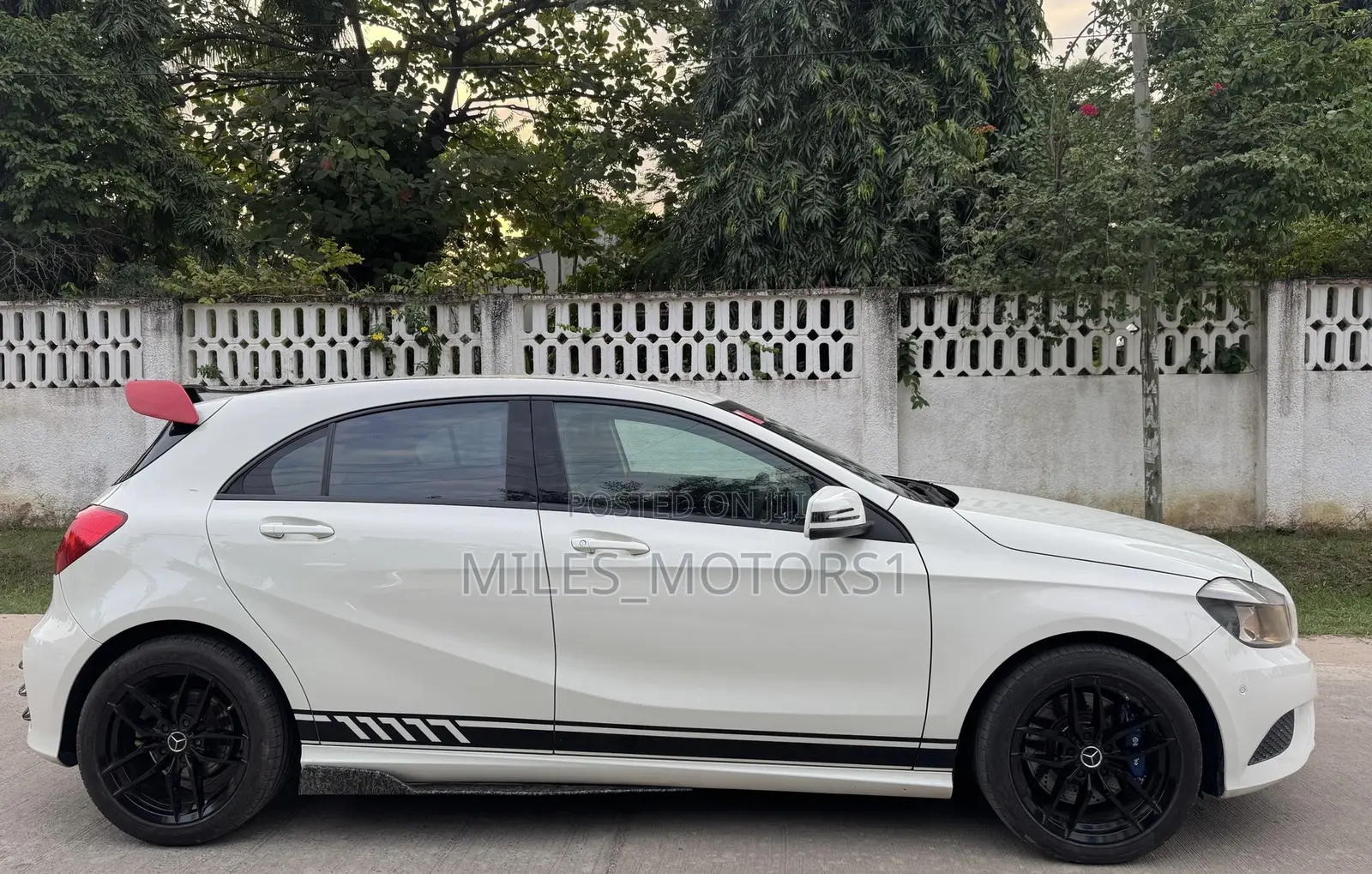 Mercedes-Benz A-Class 2014 White