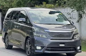 Toyota Vellfire 2009 Gray