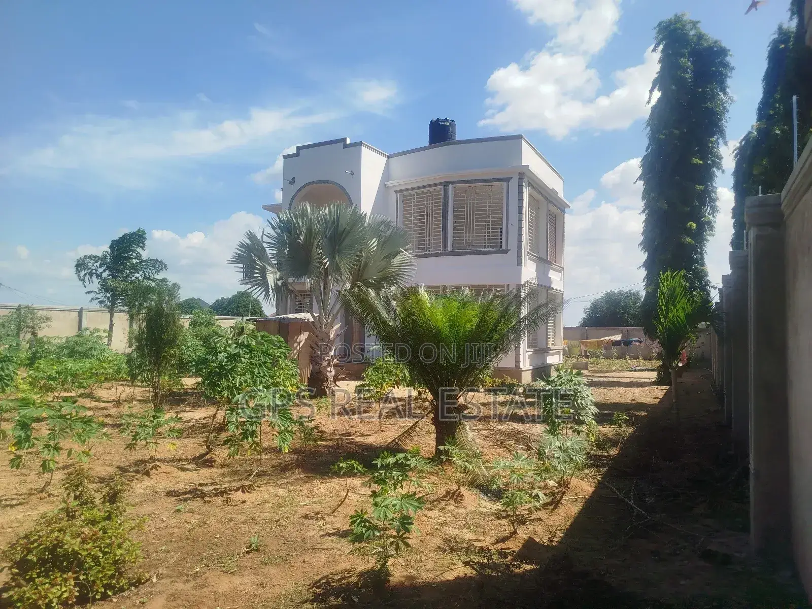 4bdrm House in Kibada Chekechea, Kigamboni for sale