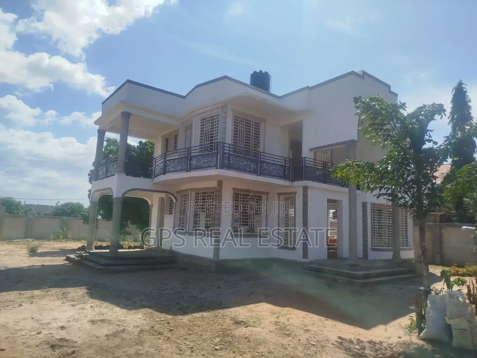 4bdrm House in Kibada Chekechea, Kigamboni for sale