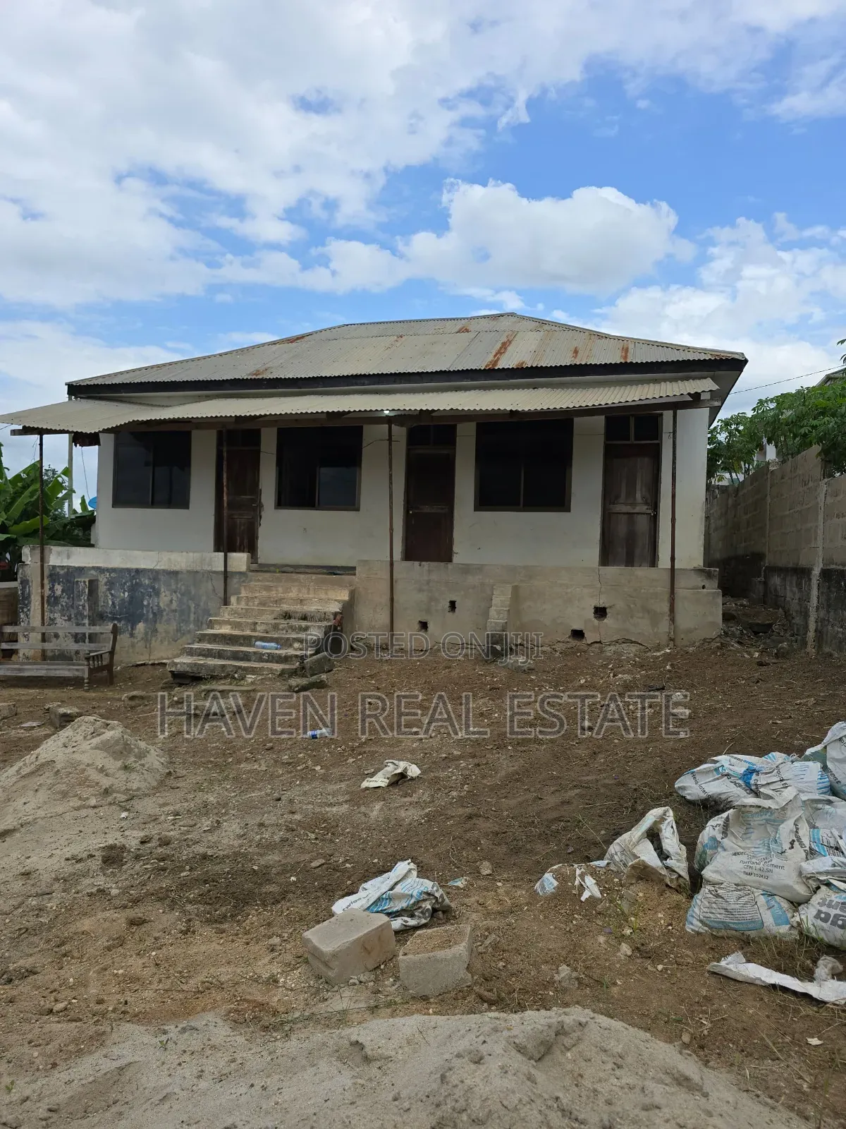 3bdrm House in Mbezi for sale
