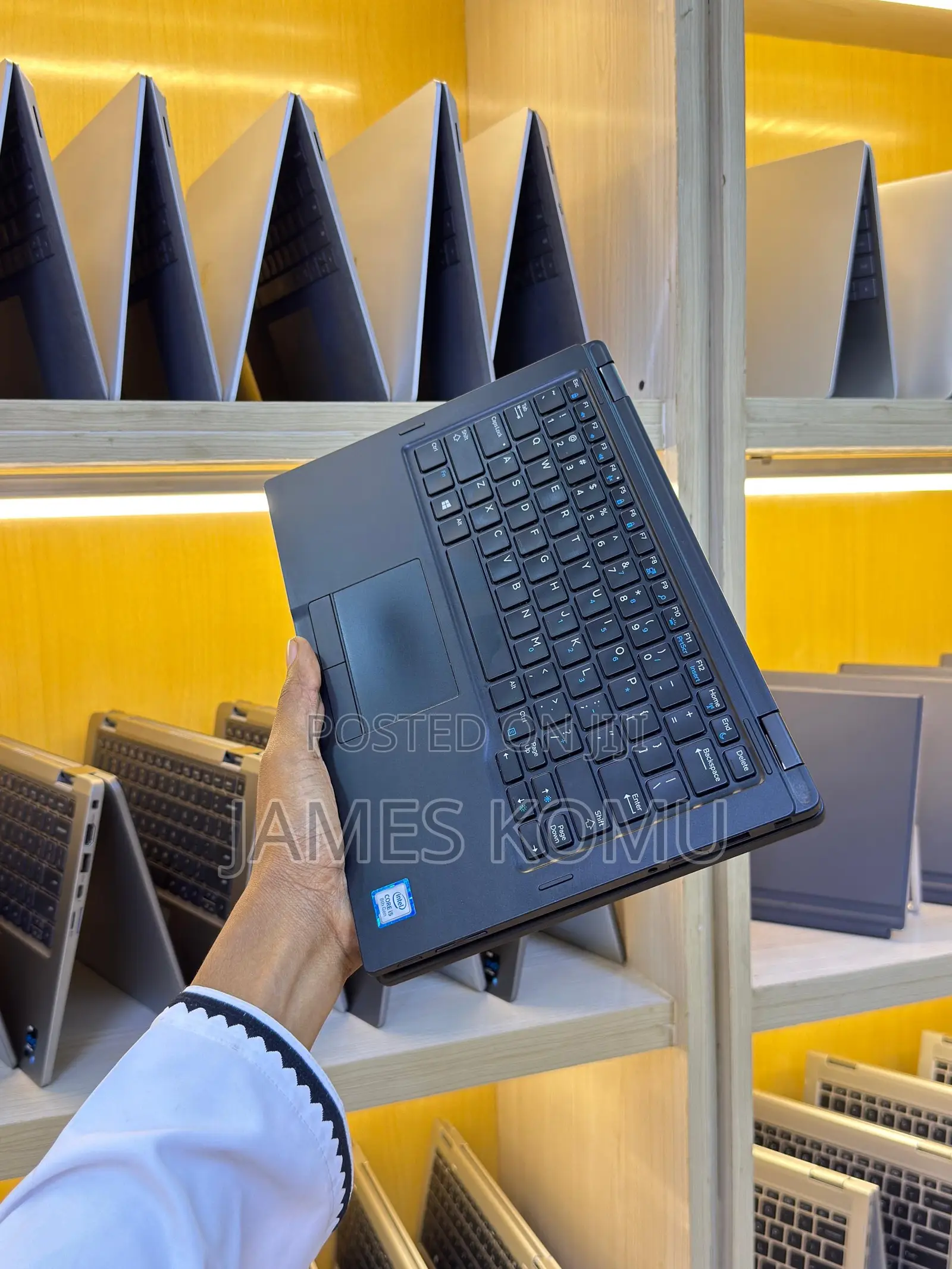 Laptop Dell Latitude 7390 8GB Intel Core I5 SSD 256GB