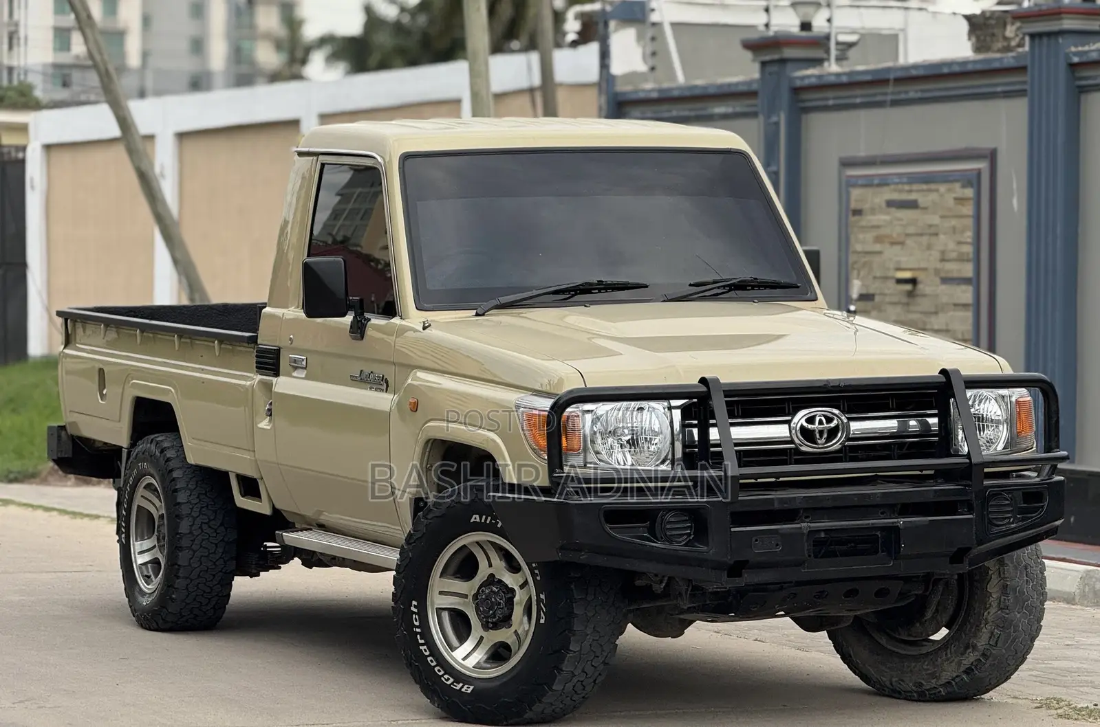 Toyota Land Cruiser 2013 Beige