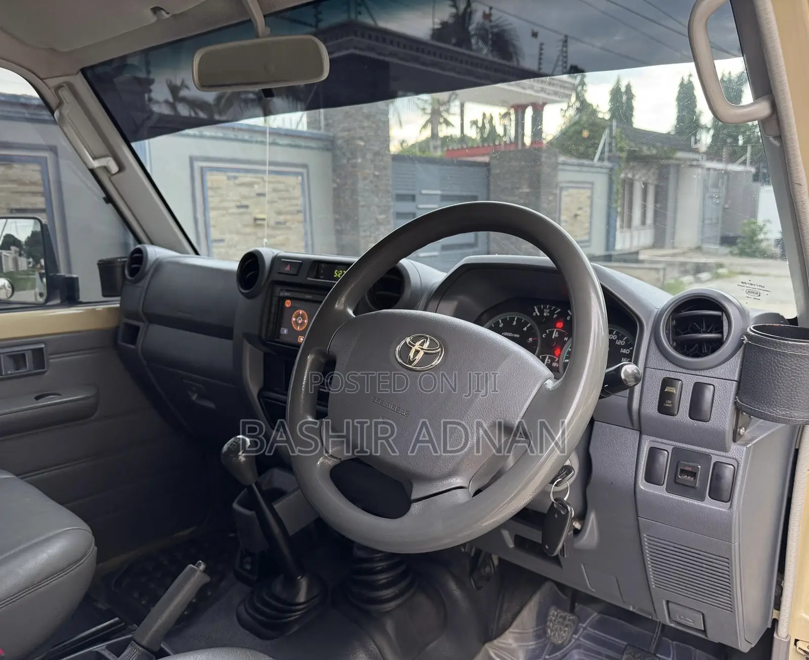 Toyota Land Cruiser 2013 Beige