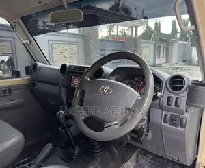 Toyota Land Cruiser 2013 Beige