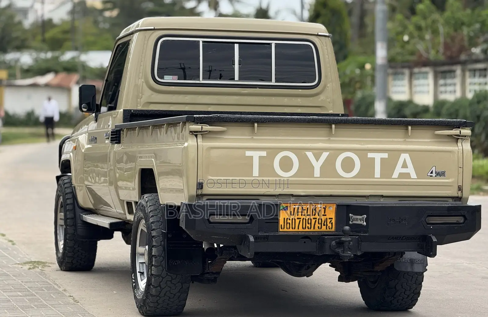 Toyota Land Cruiser 2013 Beige