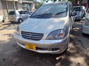 Toyota Nadia 2.0 135hp AWD 2000 Silver