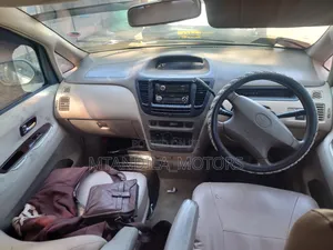 Toyota Nadia 2.0 135hp AWD 2000 Silver