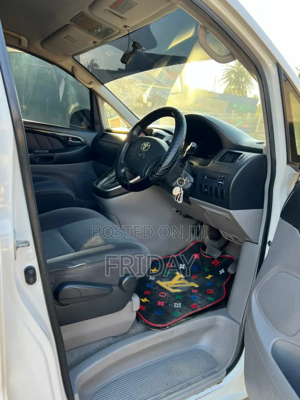Toyota Alphard 2007 White