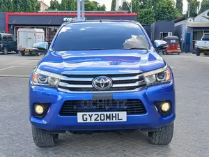 Toyota Hilux 2020 Blue