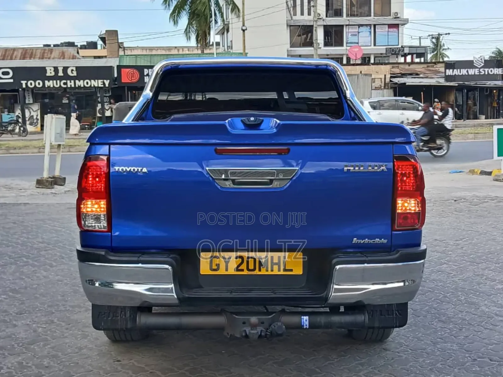 Toyota Hilux 2020 Blue
