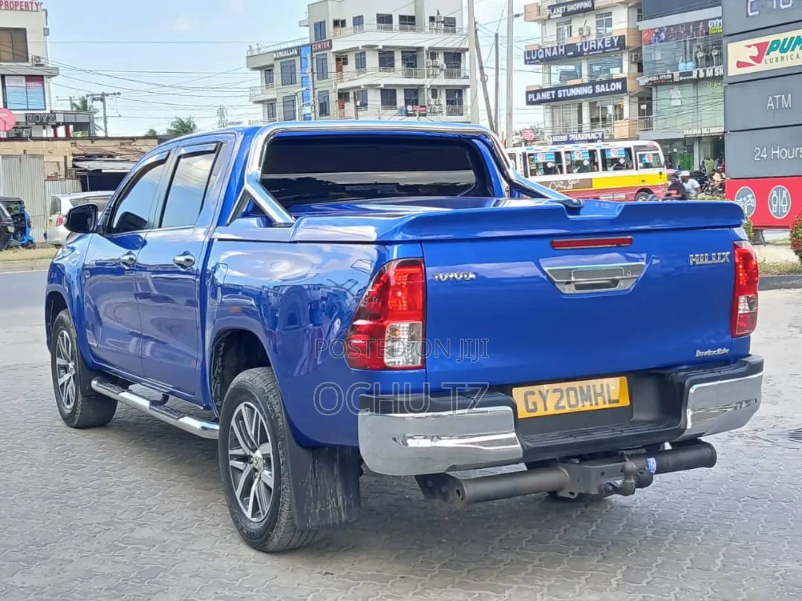 Toyota Hilux 2020 Blue