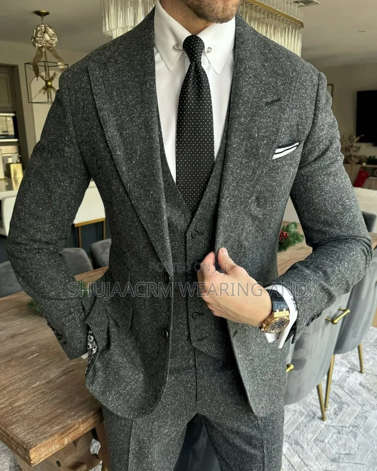 A Morden Twist on a Classic Look