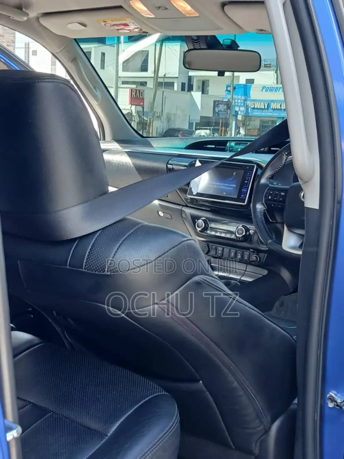 Toyota Hilux 2020 Blue