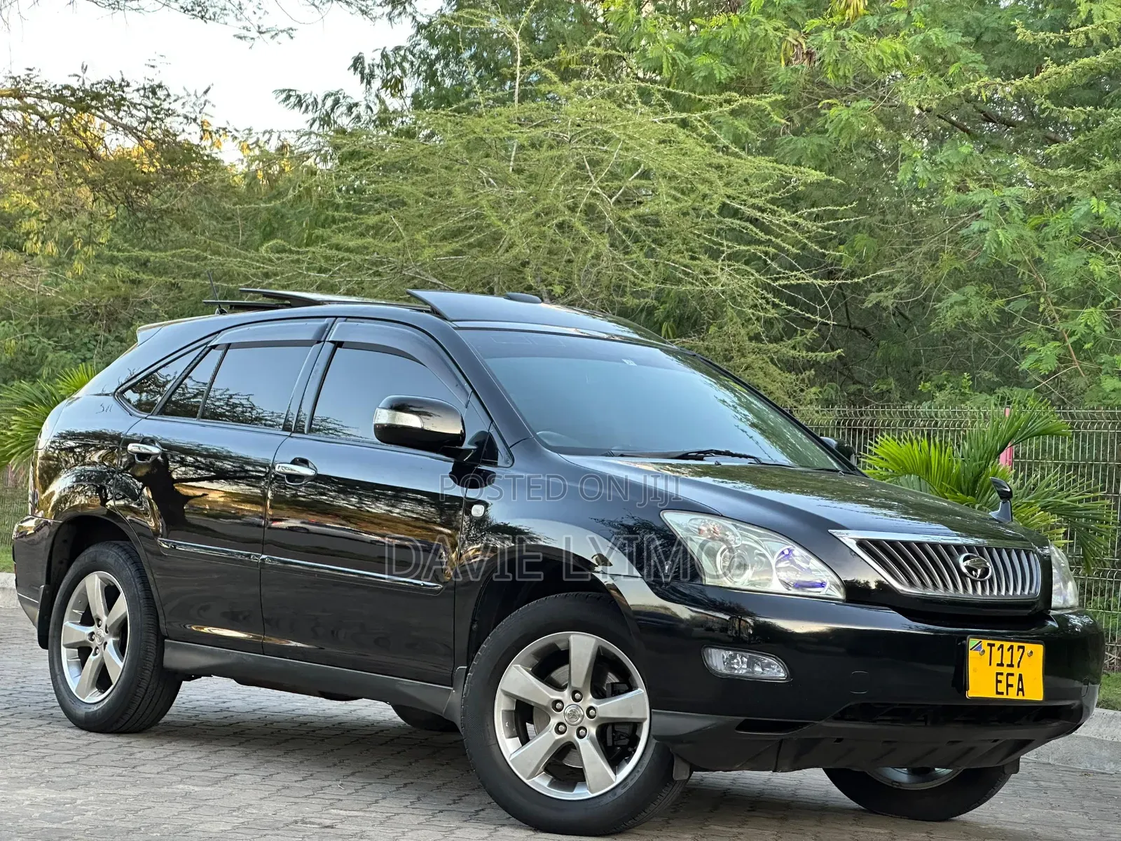 Toyota Harrier 2.4 2009 Black