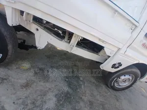 Suzuki 2024 White
