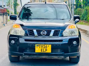 Photo - Nissan X-Trail 2.0 2008 Black