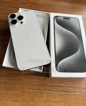 New Apple iPhone 15 Pro Max 256 GB White