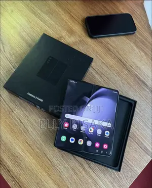 New Samsung Galaxy Z Fold 5 256 GB Black