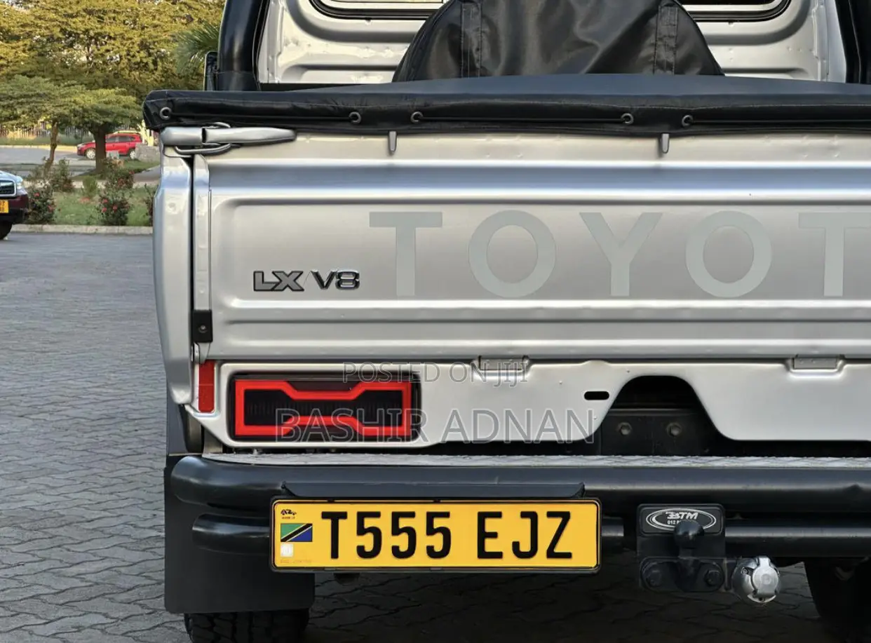 Toyota Land Cruiser 2020 Silver