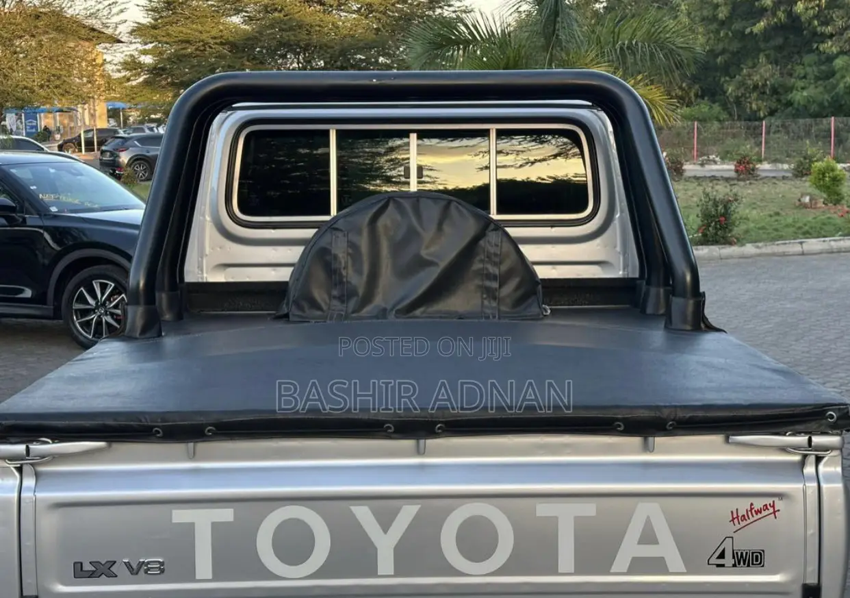 Toyota Land Cruiser 2020 Silver